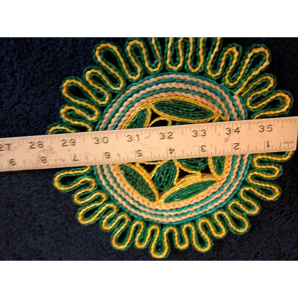Vintage Woven Straw Trivets Hot Pads Set 2 Boho Kitchen Decor Green Yellow 7.5